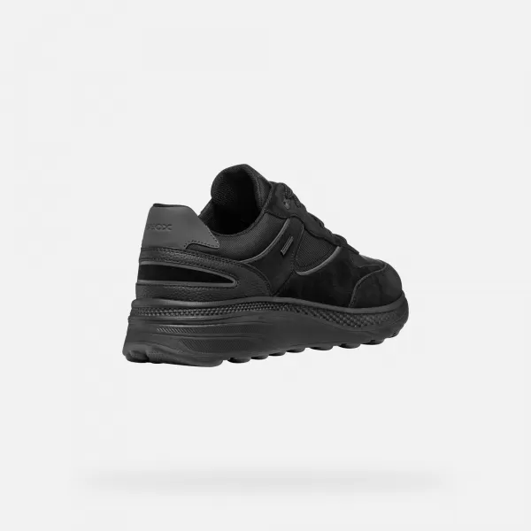  Adidași pentru bărbați GEOX SPHERICA ACTIF X1 G006837 NEGRU 