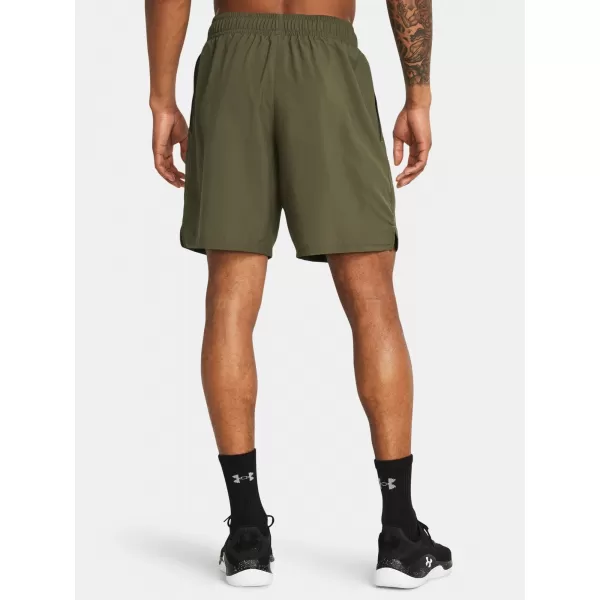  Pantaloni scurți pentru bărbați UNDER ARMOUR UA WOVEN WDMK SHORTS 1383356-390 VERDE 