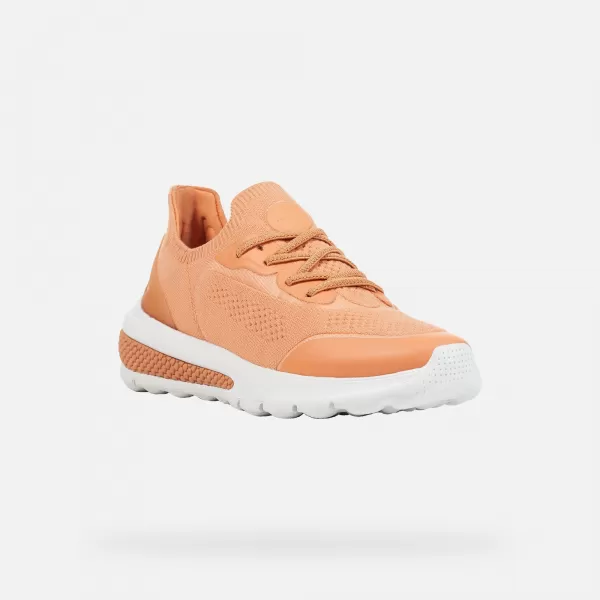  Adidași de damă GEOX SPHERICA ACTIF PORTOCALE 