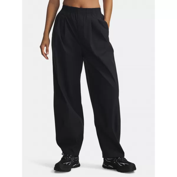  Pantaloni sport de damă UNDER ARMOUR UA UNSTOPPABLE WVN PLEAT PT 6007027-001 NEGRU 