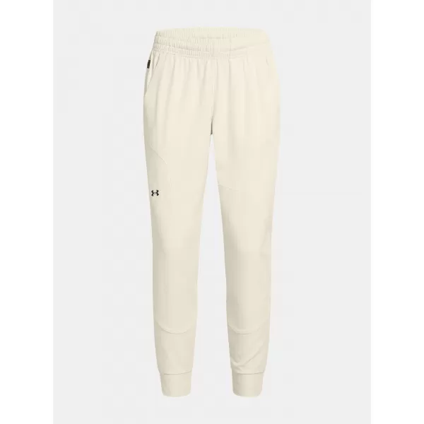  Pantaloni de trening pentru femei UNDER ARMOUR UA UNSTOPPABLE JOGGER 1376926-110 ALB 