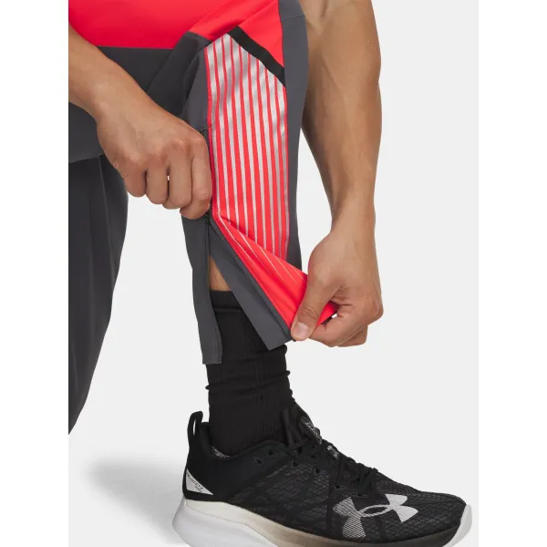  Pantaloni sport pentru bărbați UNDER ARMOUR UA VELOCITI STORM PANT 6005899-025 GRI 