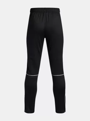 Pantaloni sport pentru băieți UNDER ARMOUR UA B CHALLENGER TRAINING P 6004081-001 NEGRU