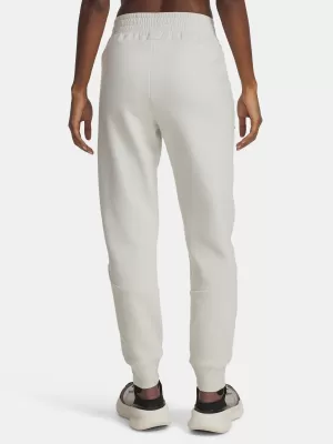 Pantaloni de trening pentru femei UNDER ARMOUR UNSTOPPABLE FLC JOGGER 1379846-110 ALB