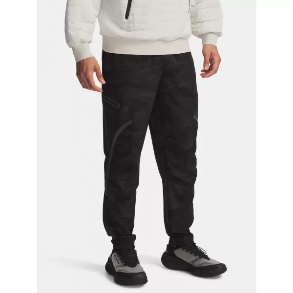  Pantaloni sport pentru bărbați UNDER ARMOUR UA UNSTOPPABLE CARGO PANT 1390256-003 NEGRU 