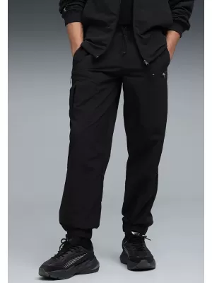 Pantaloni PUMA TECH WOVEN CARGO PANTS CL 68804601 PUMA NEGRU