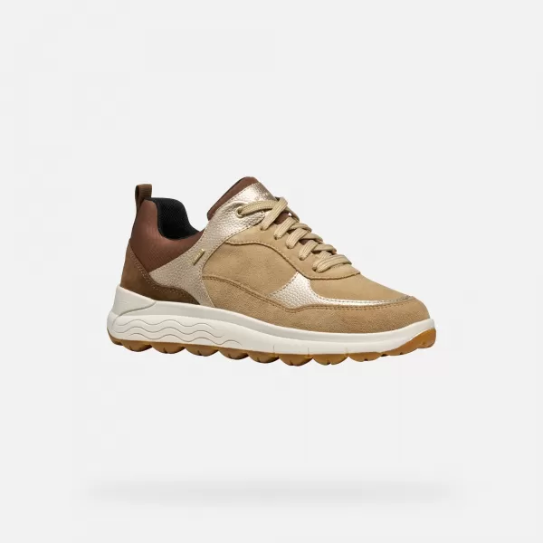  Adidași de damă GEOX SPHERICA 4X4 B ABX G009280 BEJ 