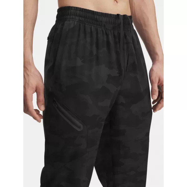  Pantaloni de trening pentru bărbați UNDER ARMOUR UA UNSTOPPABLE WOVEN JOGGER 1388823-005 NEGRU 
