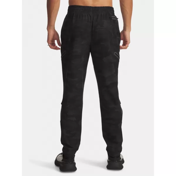  Pantaloni sport pentru bărbați UNDER ARMOUR UA UNSTOPPABLE CARGO PANT 1390256-003 NEGRU 