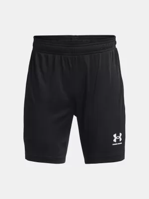 Pantaloni scurți pentru băieți UNDER ARMOUR Y CHALLENGER CORE SHORT 1375831-001 NEGRU