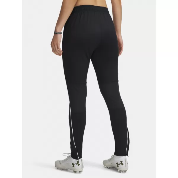  Pantaloni sport de damă UNDER ARMOUR UA W CHALLENGER TRAINING PN 6004073-001 NEGRU 