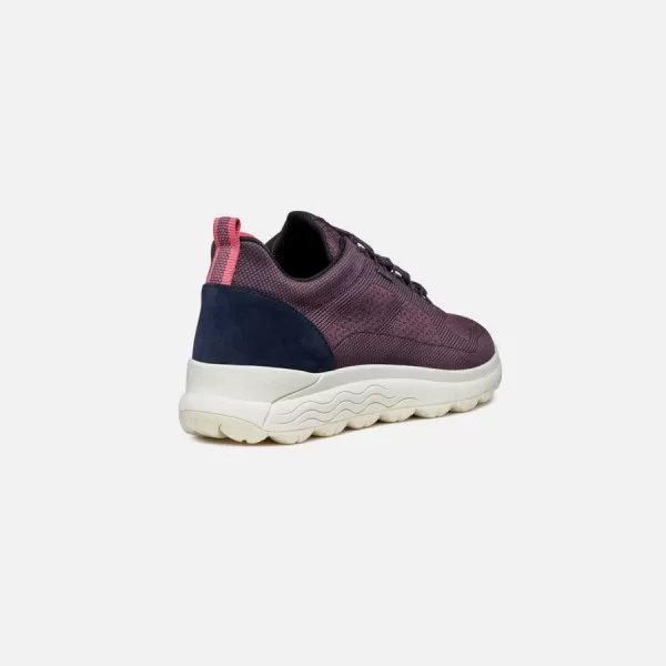  Adidași de damă GEOX SPHERICA 4X4 B ABX VIOLET 