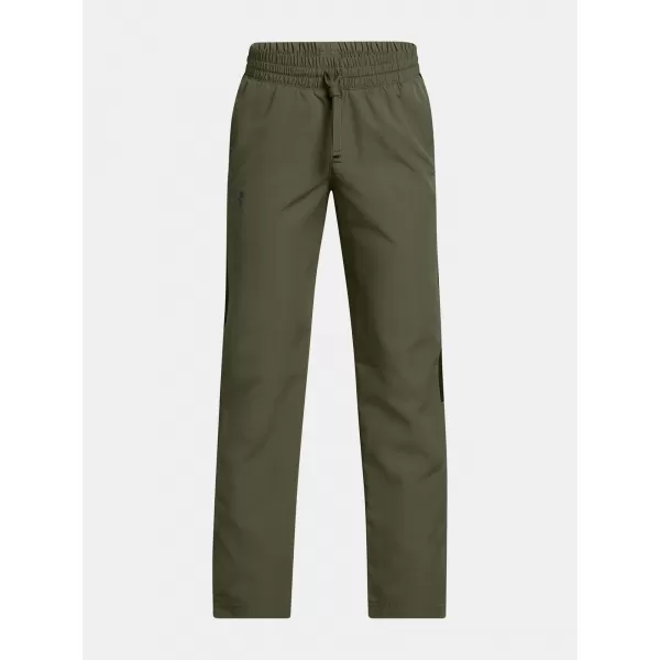  Pantaloni sport pentru băieți UNDER ARMOUR UA B RIVAL WVN PANT 1390155-390 VERDE 