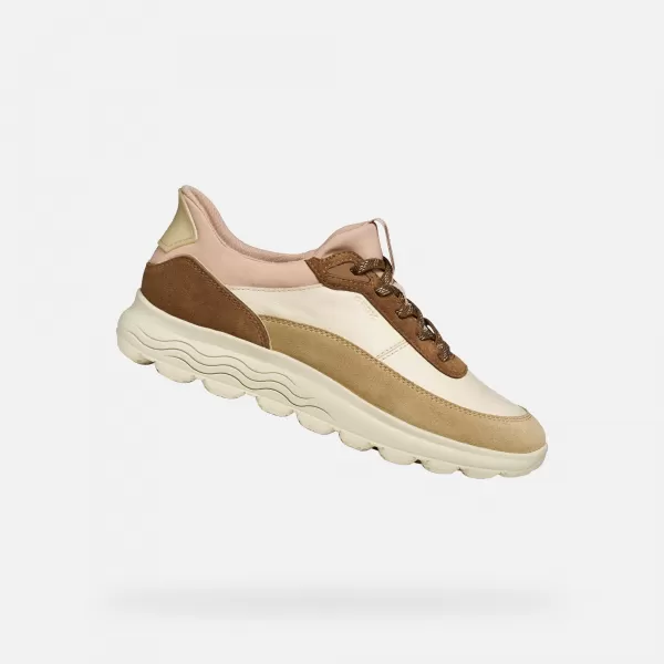  Adidași de damă GEOX SPHERICA PLUS G009588 BEJ 