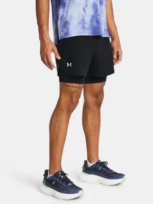 Pantaloni scurți pentru bărbați UNDER ARMOUR UA LAUNCH 5'' 2-IN-1 SHORTS 1382640-001 NEGRU
