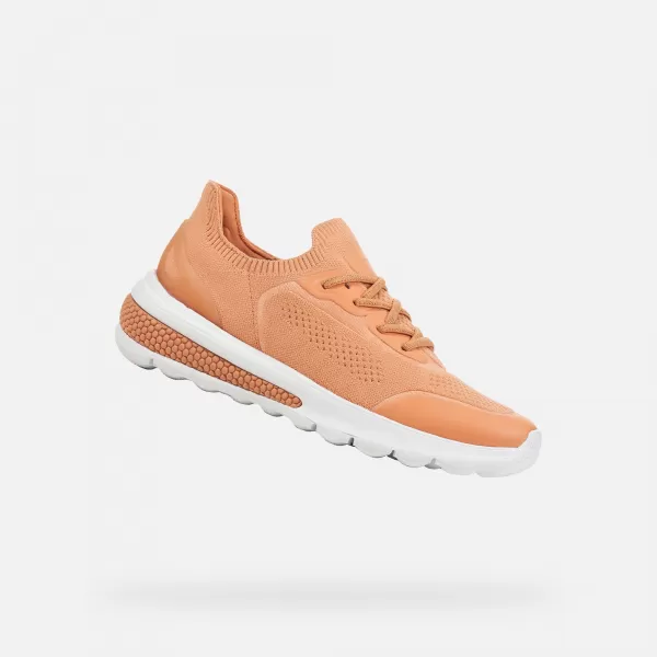  Adidași de damă GEOX SPHERICA ACTIF PORTOCALE 