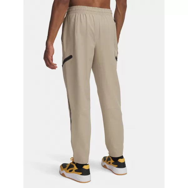  Pantaloni sport pentru bărbați UNDER ARMOUR UA UNSTOPPABLE CARGO PANT 1390256-299 MARO 