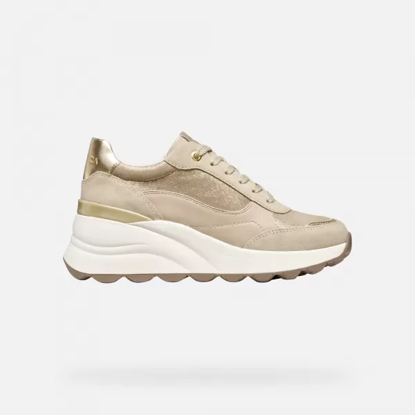  Adidași de damă GEOX SPHERICA EC13 G009316 CREMOS 