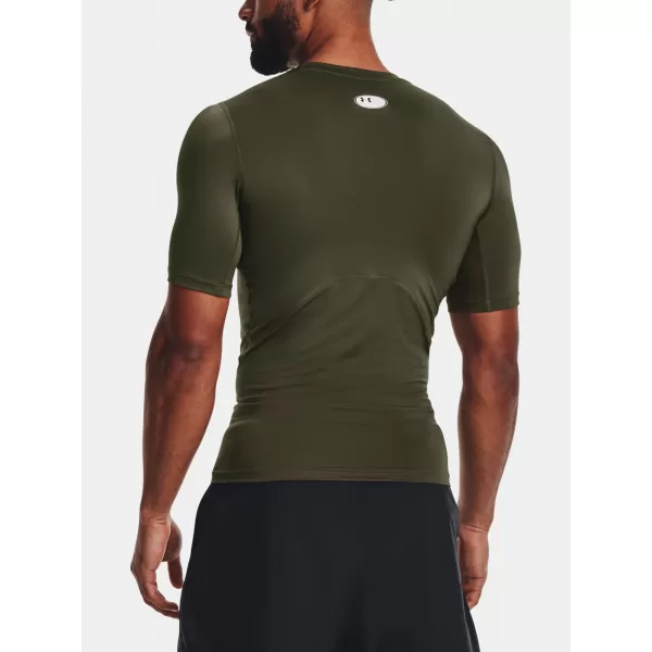  Tricou pentru bărbați UNDER ARMOUR UA HG ARMOUR COMP SS 1361518-390 VERDE 