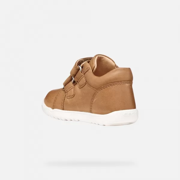  Adidași pentru băieți GEOX MACCHIA B254NB000CLC6627 MARO DESCHIS 