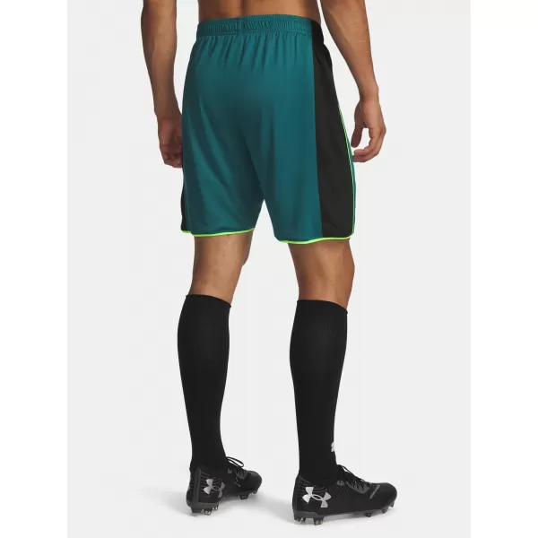  Pantaloni scurți pentru bărbați UNDER ARMOUR 6009896-338 VERDE 