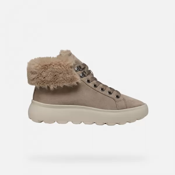  Adidași de damă GEOX SPHERICA EC4.1 G004449 BEJ 