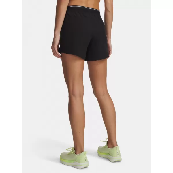 Pantaloni scurți de damă UNDER ARMOUR UA VANISH WOVEN 5IN SHORTS 6009966-008 NEGRU 