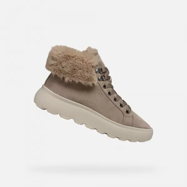  Adidași de damă GEOX SPHERICA EC4.1 G004449 BEJ 