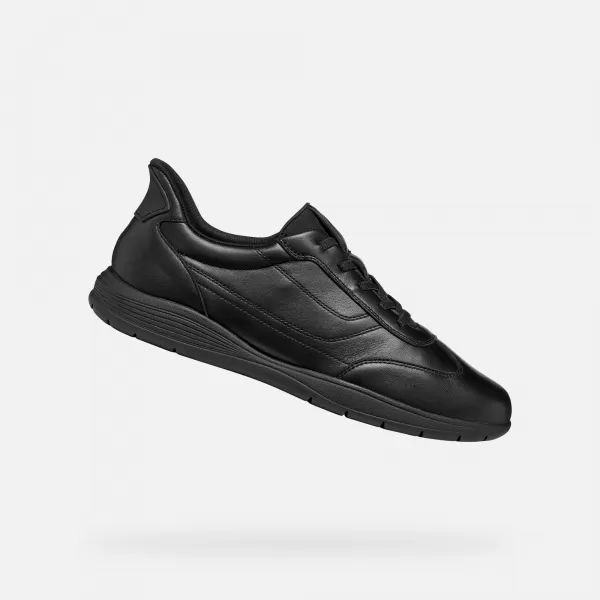  Adidași pentru bărbați GEOX SPHERICA EC2 PLUS FAST IN G014671 NEGRU 