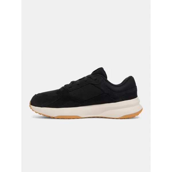  Pantofi pentru bărbați UNDER ARMOUR EDGE SUEDE 3027731-001 NEGRU 