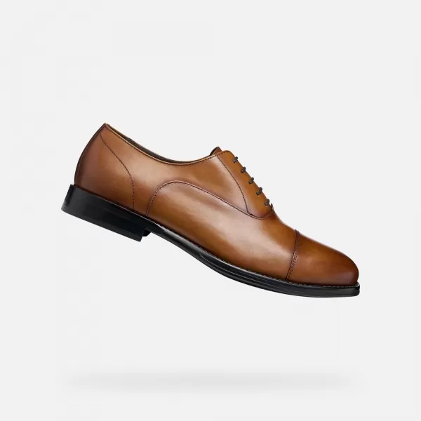 Pantofi rochie pentru bărbați GEOX BARBERIGO G014410 MARO 