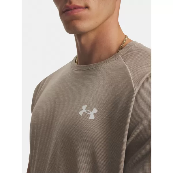  Tricou pentru bărbați UNDER ARMOUR UA TECH TEXTURED SS 1382796-203 MARO 