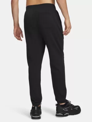 Pantaloni de trening pentru bărbați UNDER ARMOUR 6014688-001 NEGRU