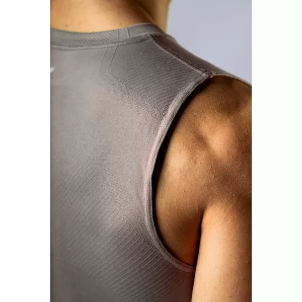  Tricou fără cusături și fără mâneci POWER 899 LIGHT BROWN ASH Nebbia 