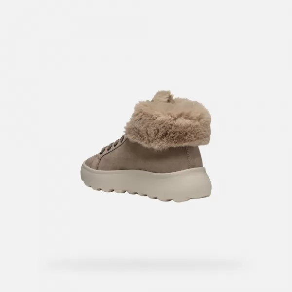  Adidași de damă GEOX SPHERICA EC4.1 G004449 BEJ 
