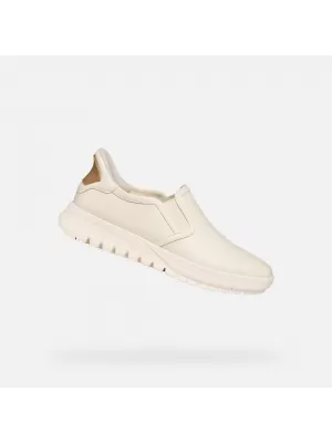 Adidași de damă GEOX FLEXTRIDE PLUS FAST IN G012972 CREMOS