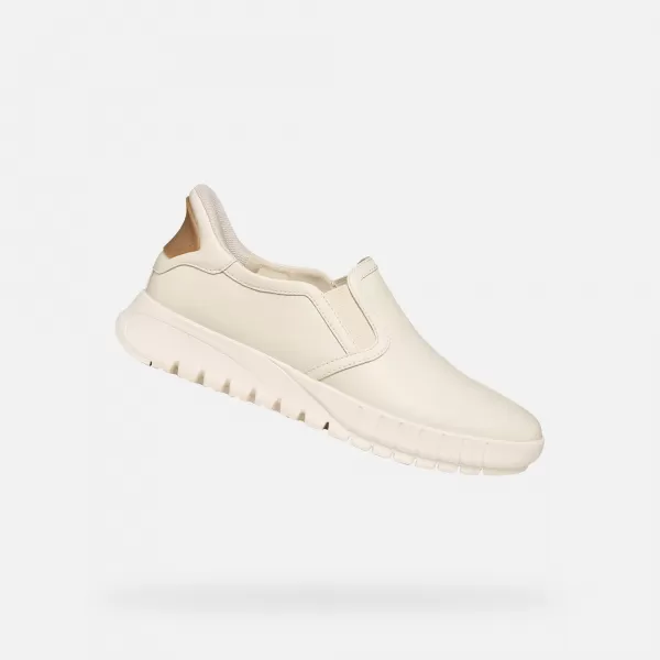  Adidași de damă GEOX FLEXTRIDE PLUS FAST IN G012972 CREMOS 