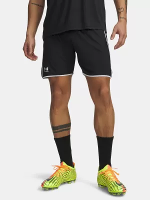 Pantaloni scurți pentru bărbați UNDER ARMOUR M CHALLENGER TRAIN SHORT 6009896-001 NEGRU
