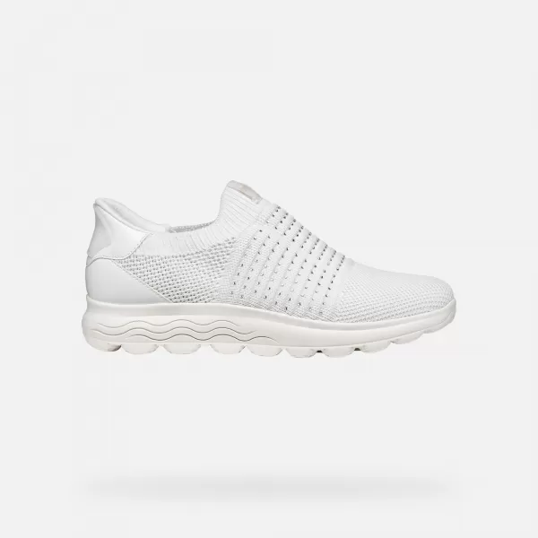  Adidași de damă GEOX SPHERICA PLUS G012962 ALB 