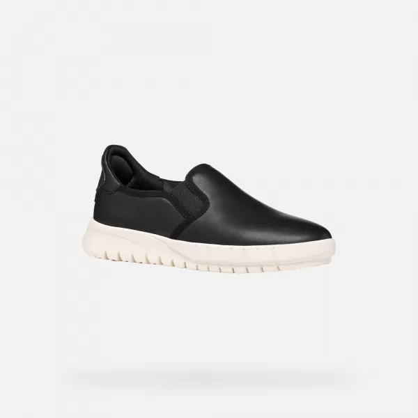  Adidași de damă GEOX FLEXTRIDE PLUS G012973 NEGRU 