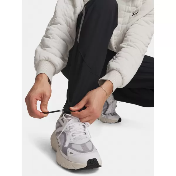  Pantaloni sport pentru bărbați UNDER ARMOUR UNSTOPPABLE CARGO PANT 1390256-004 NEGRU 