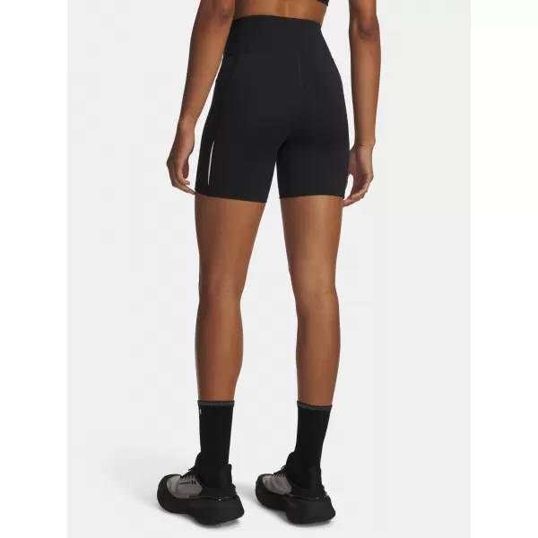  Pantaloni scurți de damă UNDER ARMOUR UA VELOCITI 6IN FITTED SHORT 6009498-001 NEGRU 