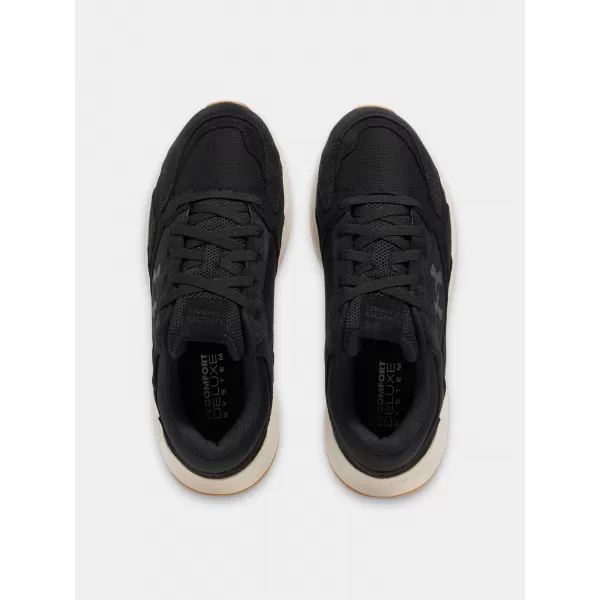  Pantofi pentru bărbați UNDER ARMOUR EDGE SUEDE 3027731-001 NEGRU 