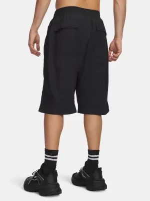 Pantaloni scurți pentru bărbați UNDER ARMOUR UA HOOPS WOVEN SHORT 6011096-001 NEGRU