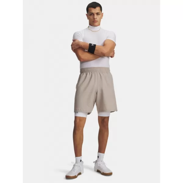  Pantaloni scurți pentru bărbați UNDER ARMOUR UA TECH WOVEN WORDMARK SHORT 1383356-203 MARO 