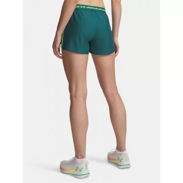  Pantaloni scurți de damă UNDER ARMOUR TECH PLAY UP SHORTS 1389882-338 VERDE 