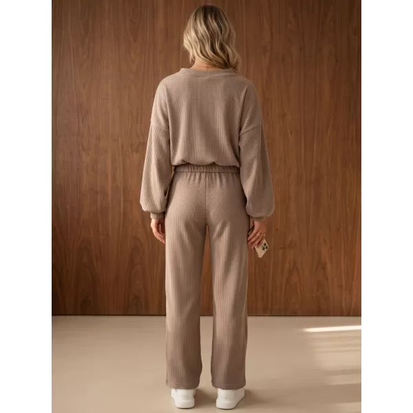  Set pentru femei DSTREET AY1242 FANGO 