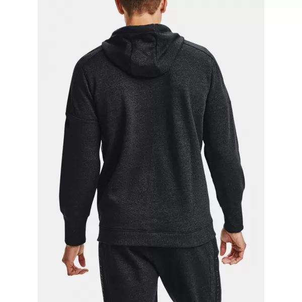  Hanorac pentru bărbați UNDER ARMOUR ACCELERATE OFF-PITCH HOODIE 1356763-001 NEGRU 