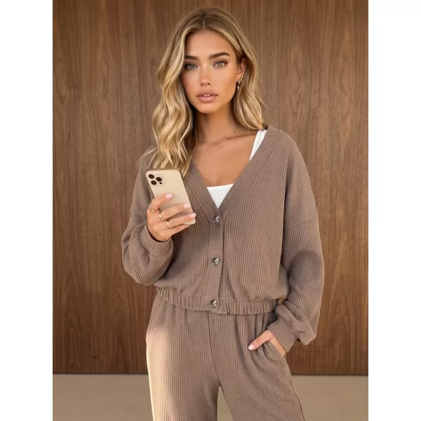  Set pentru femei DSTREET AY1242 FANGO 