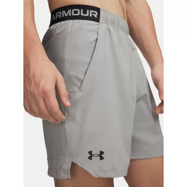  Pantaloni scurți pentru bărbați UNDER ARMOUR VANISH WOVEN 6IN SHORTS 1373718-069 GRI 
